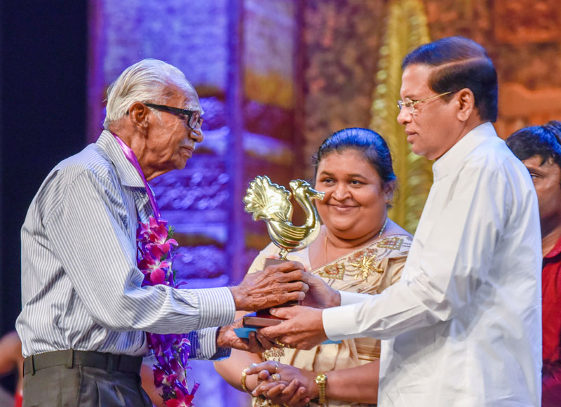 ஜனாதிபதி தலைமையில் அரச சாகித்திய விருது விழா
