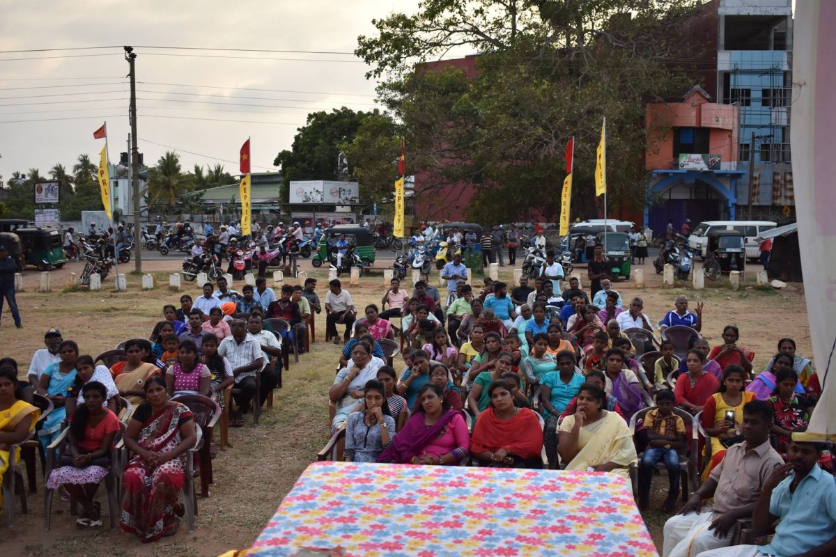 மக்களோடு மக்களாய் தமிழர் சமூக ஜனநாயக கட்சியினர்